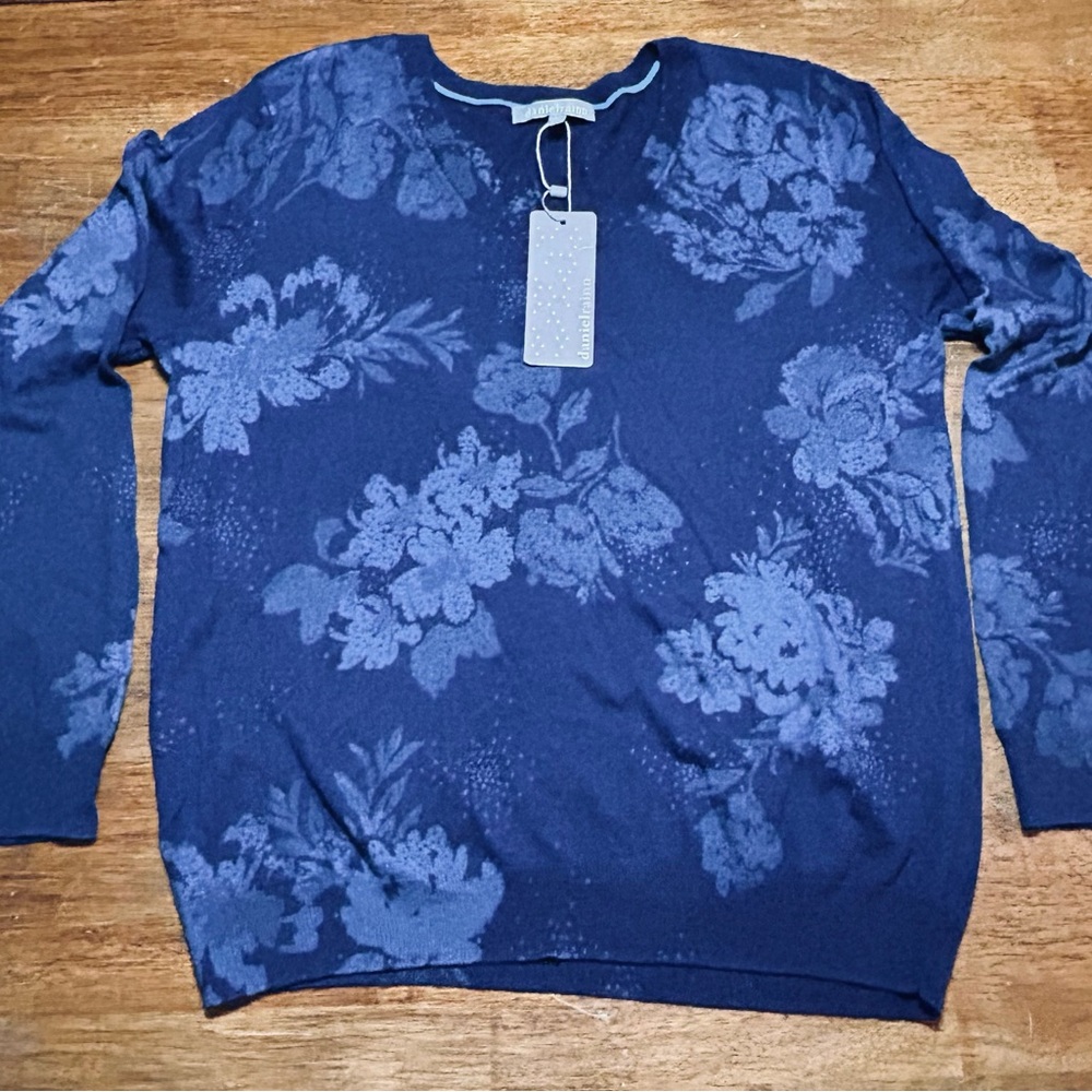 Daniel Rainn Navy Floral Crewneck Sweater